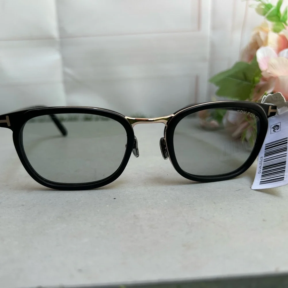 TOM FORD Tf 963-d O1b Shiny Black/Smoke gold Uv Protection 52-20-140 New unisex